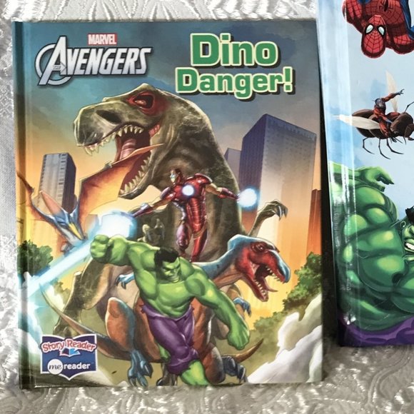 Me Reader Marvel Electronic Reader with Books, Cards, Games, 2014 Action Figure - Picture 3 of 10